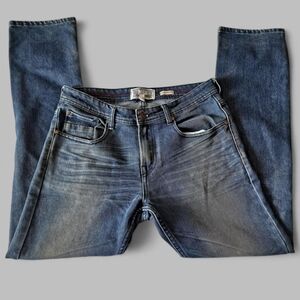 MBX  Straight Jeans with Lived-In Look Distressed Blue Wash 32x32